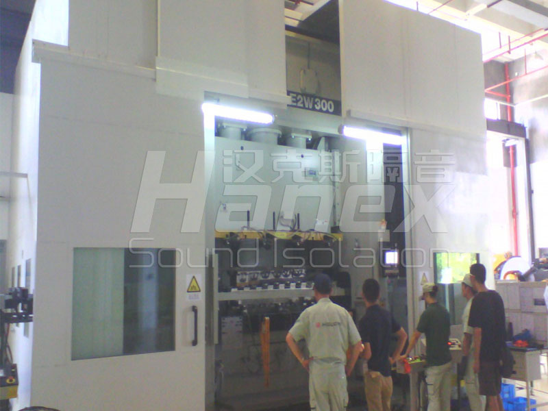 100100_9_458 100100_9_458